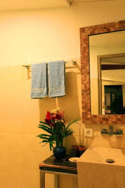 Villa Manggis Sanur  Exterior photo